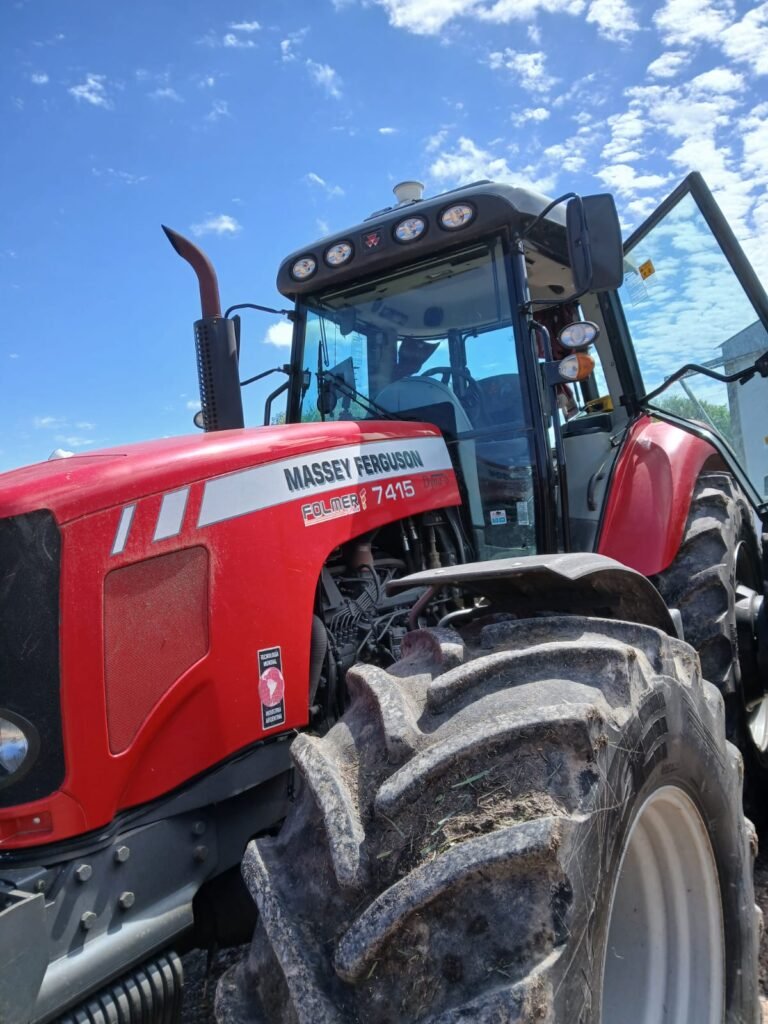 instalacion de piloto automatico para tractor massey ferguson 7415, efeyefe ingenieria
