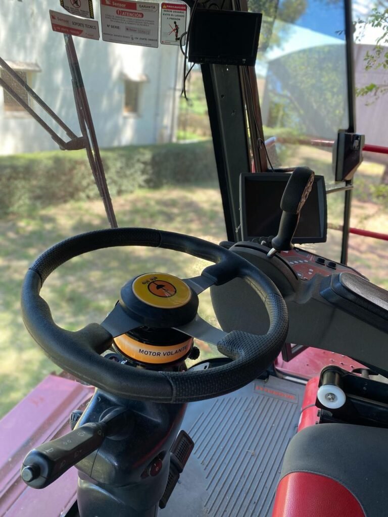 instalacion de piloto automatico en vehiculo agricola